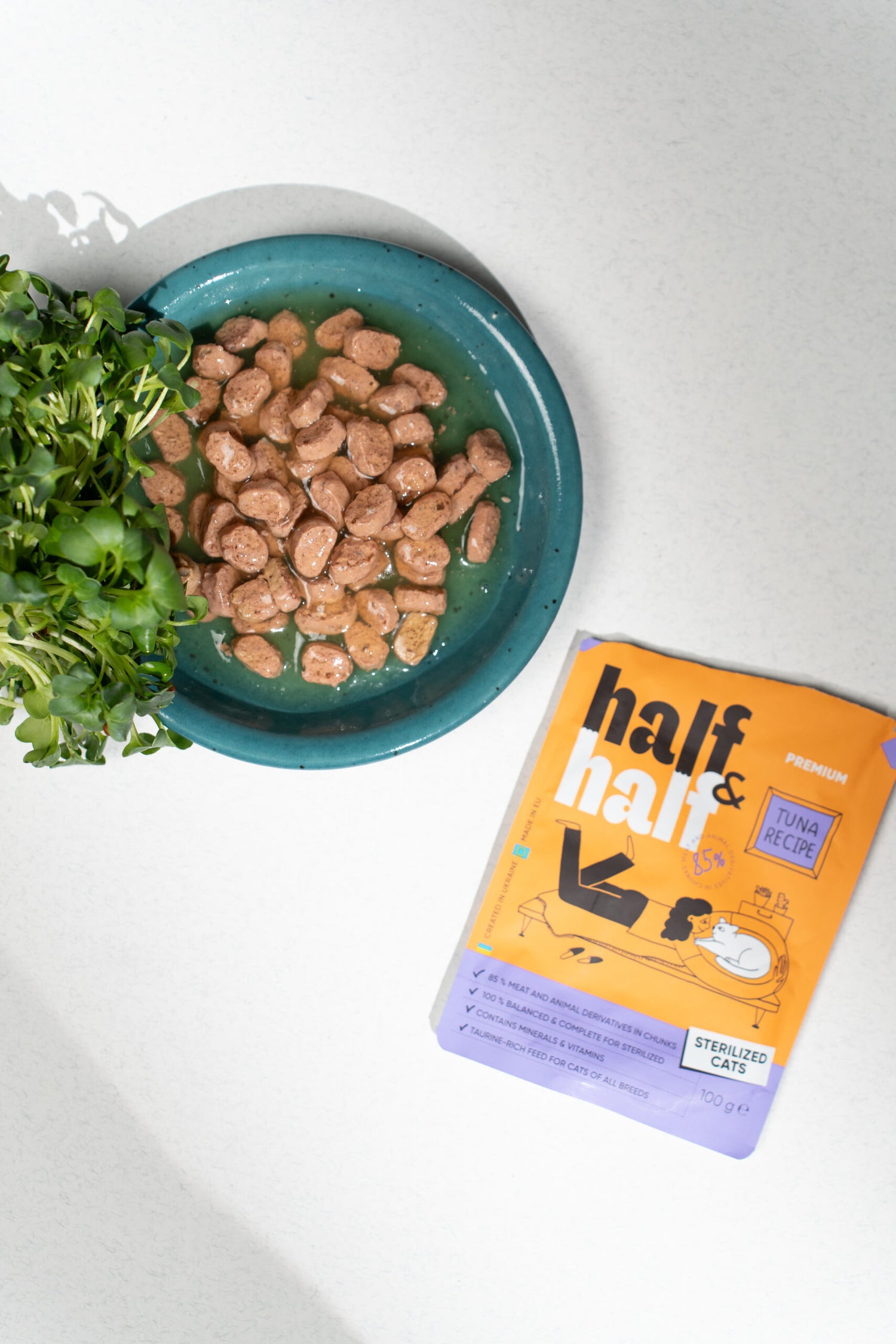 Half&Half Sterilized Cat Wet Food - Tuna recipe in Sauce 100g x22